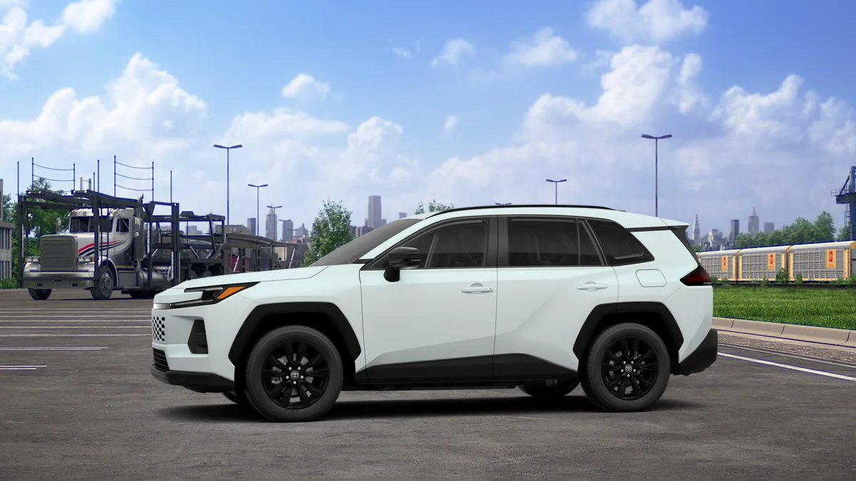 New 2026 Wind Chill Pearl Toyota XLE Premium image 3