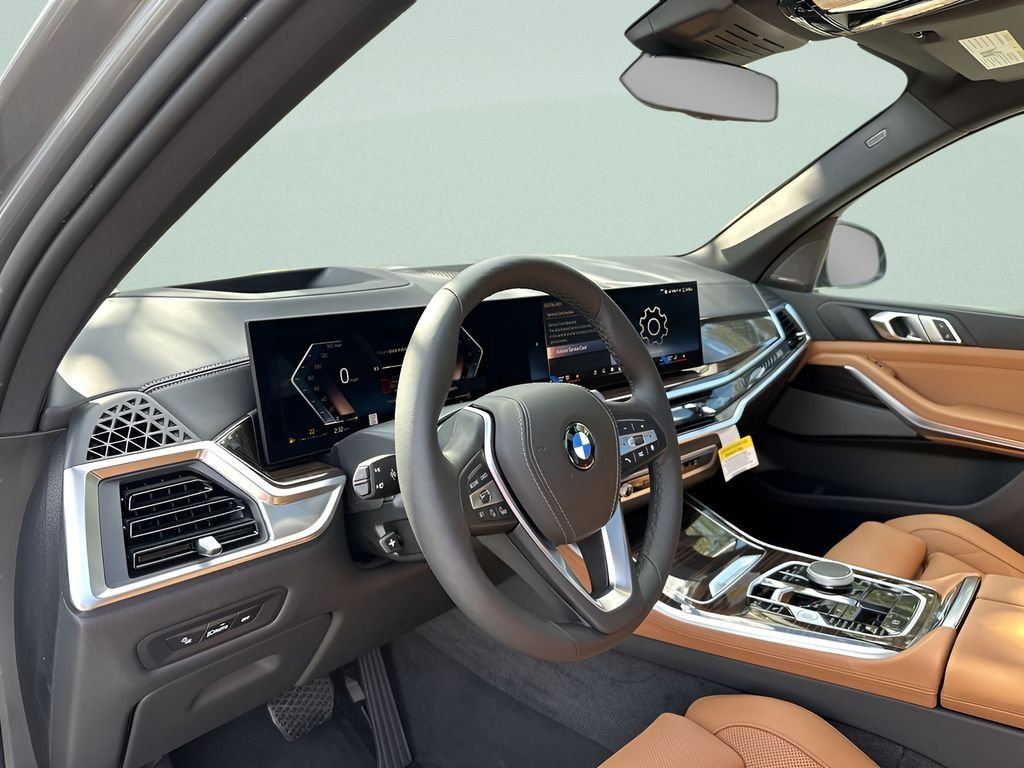 New 2026 Skyscraper Grey Metallic BMW sDrive40i image 12