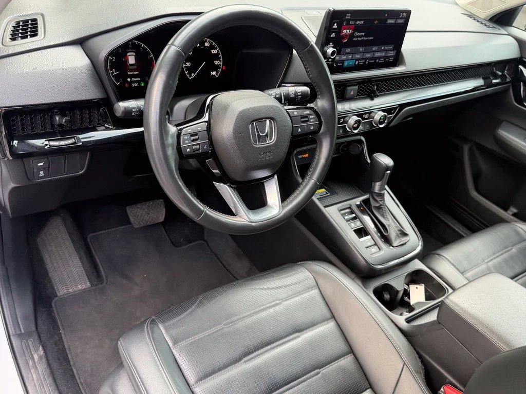 Used 2025 Platinum White Pearl Honda EX-L image 18