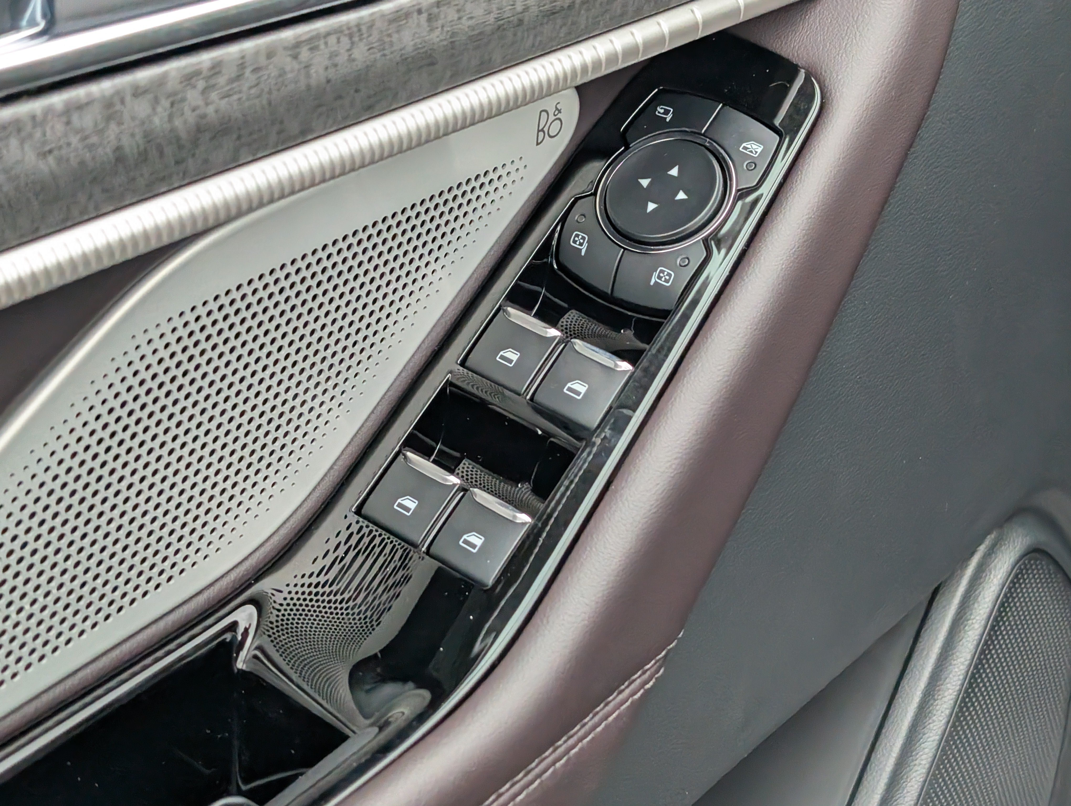 New 2026 Agate Black Metallic FORD Platinum™ image 18