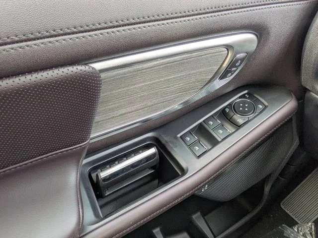 New 2026 Agate Black Metallic Ford MAX Platinum® image 25