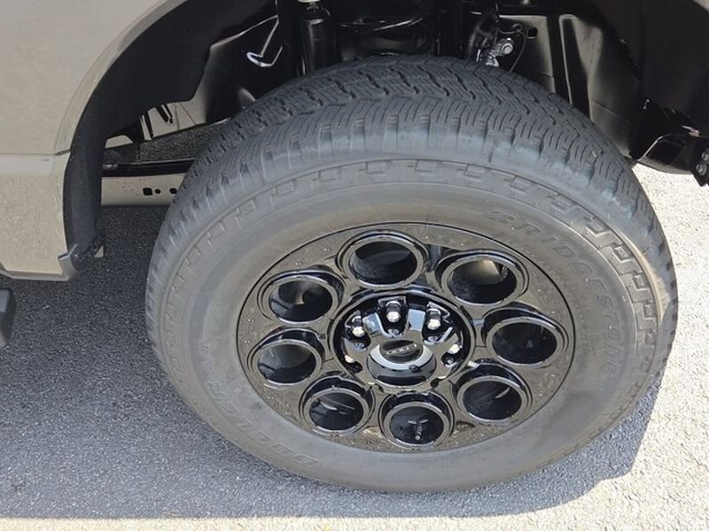 New 2026 Carbonized Gray Metallic Ford F-250® Lariat® image 18