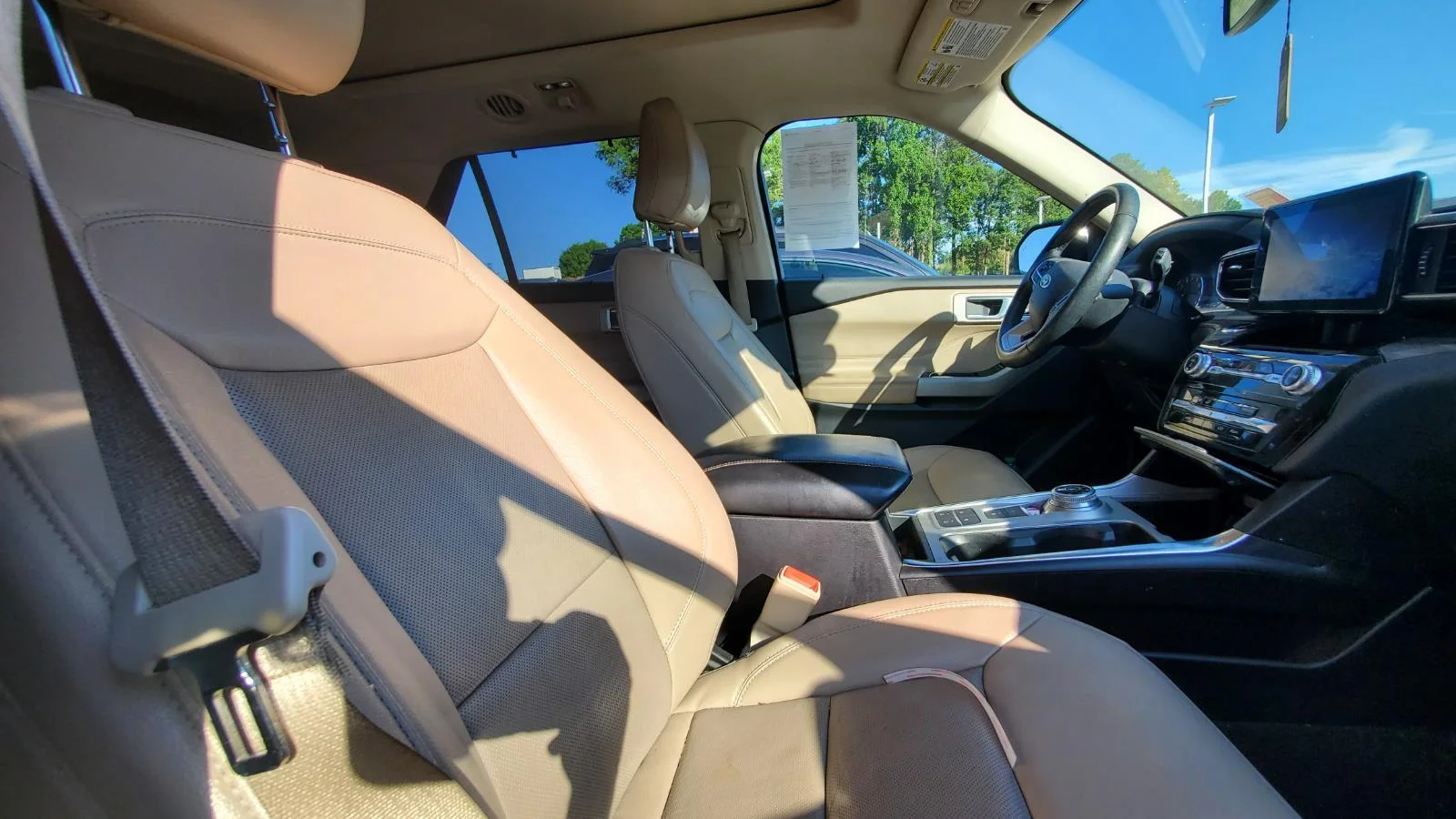 Used 2021 Star White Metallic Tri-coat Ford Limited image 4