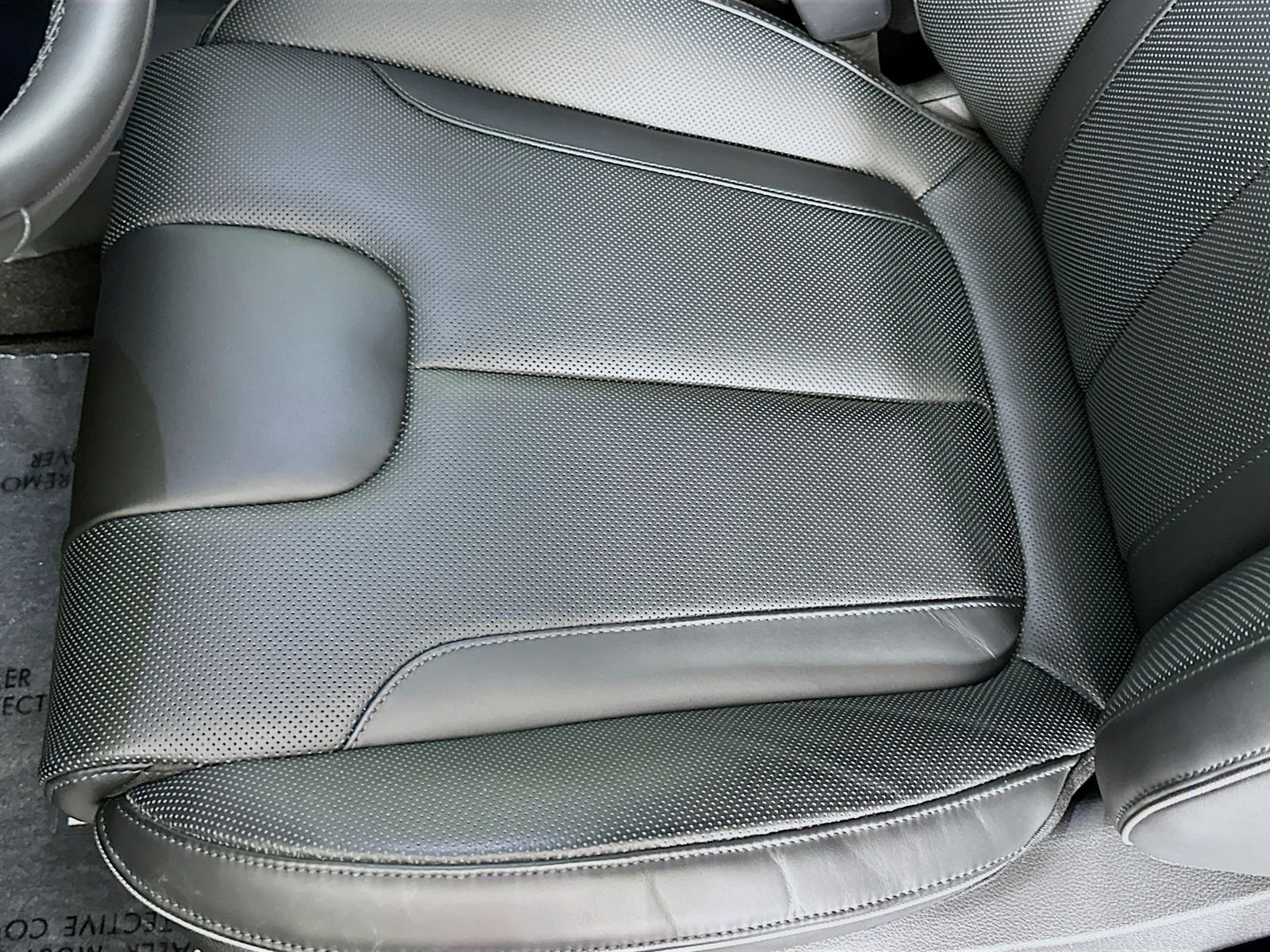Used 2025 Silver Hyundai Calligraphy image 20