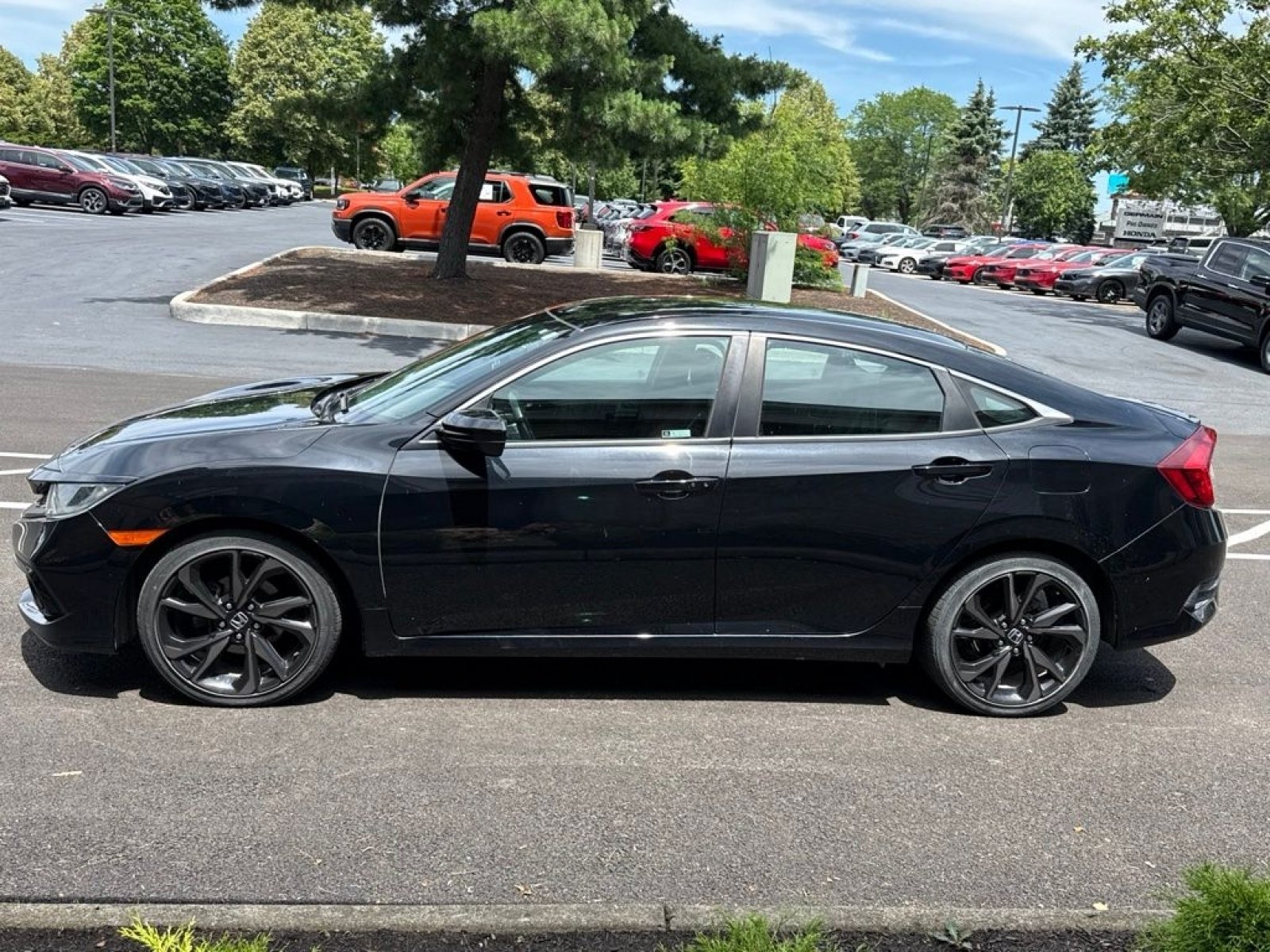 Certified Used 2020 Crystal Black Pearl Honda Sport image 8