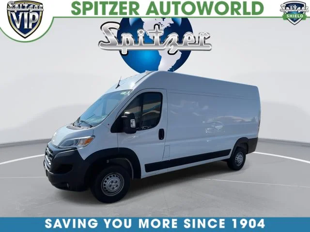 Used 2025 White Ram High Roof image 7