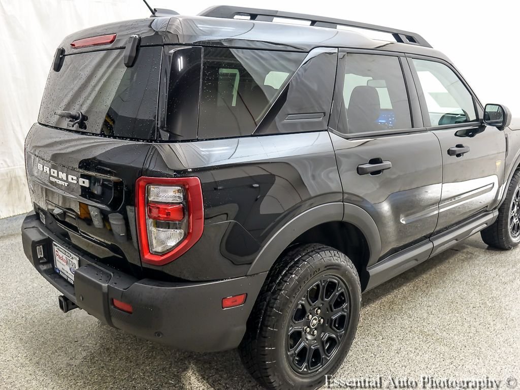 Used 2025 Shadow Black Ford Badlands image 8
