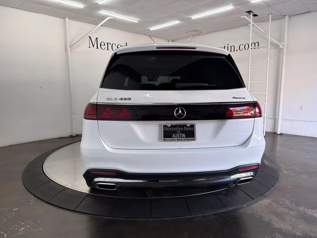 New 2027 White Mercedes-Benz GLS 450 image 6