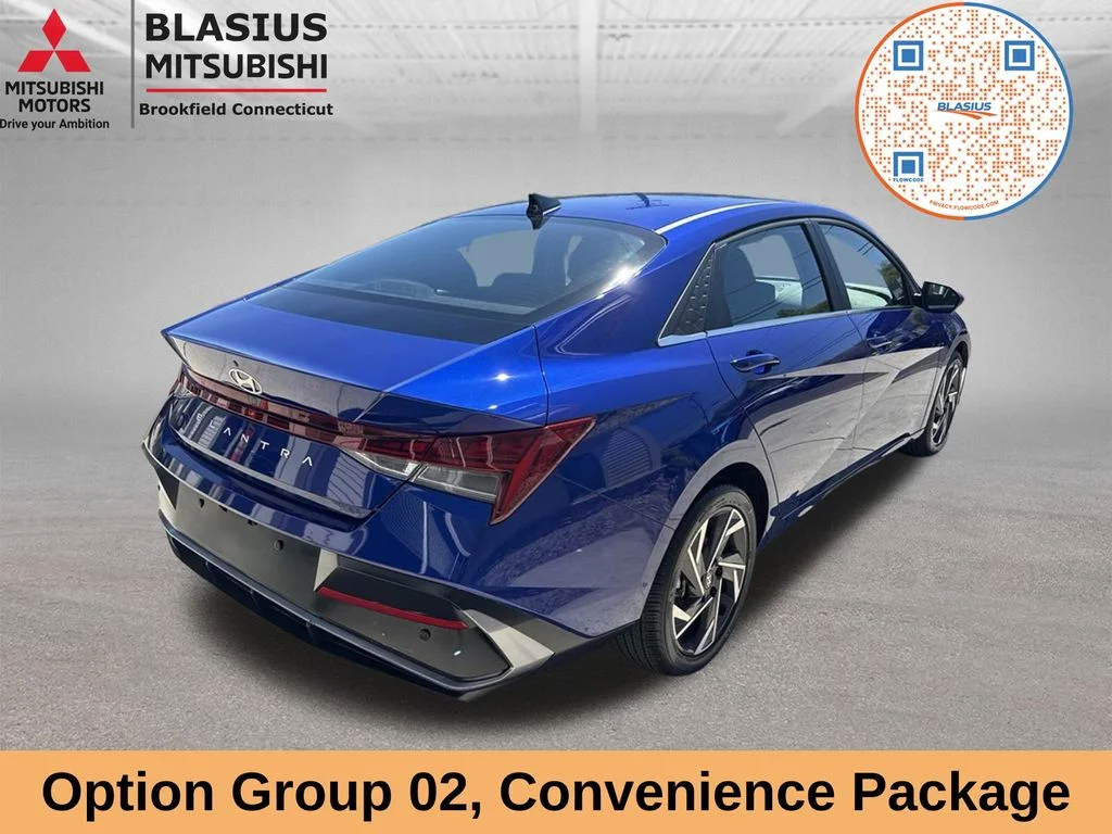 Used 2024 Blue Hyundai SEL image 10