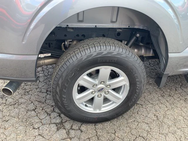 New 2025 Gray Ford XL image 40