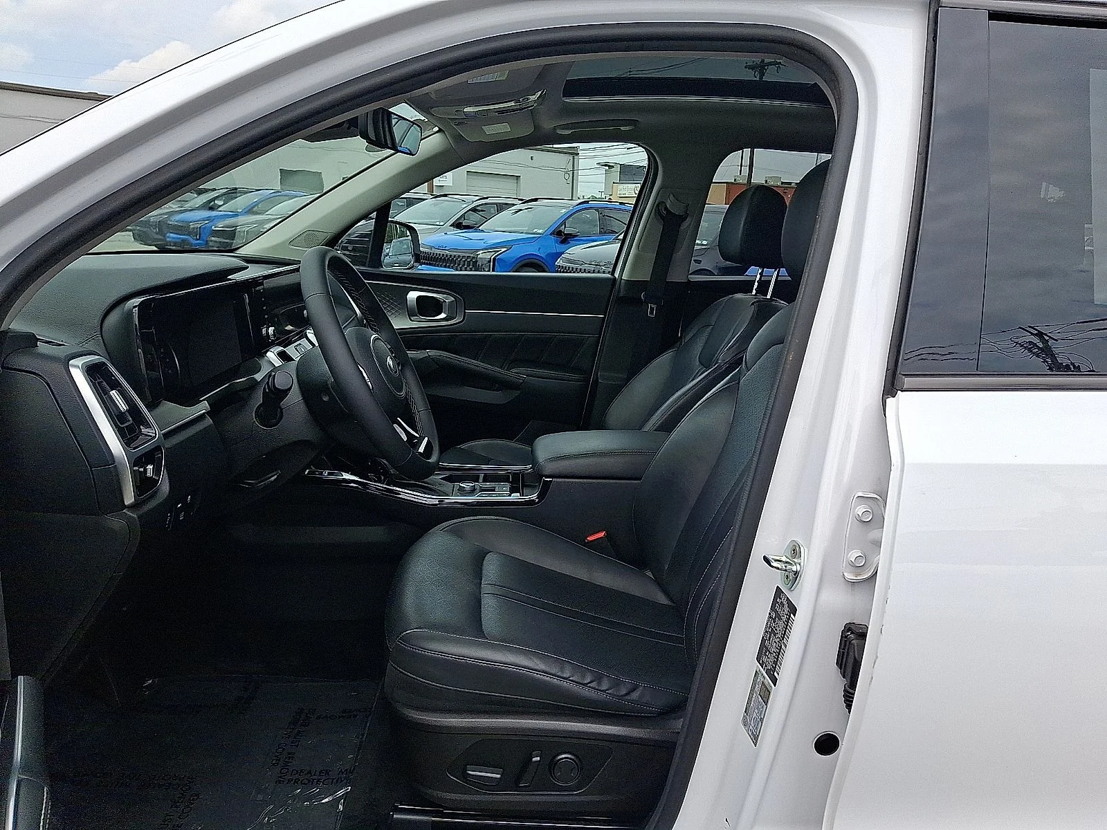 Certified Used 2021 White Kia SX image 13