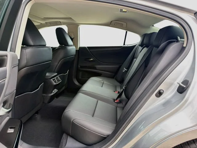 Certified Used 2023 Iridium Lexus ES 350 image 20