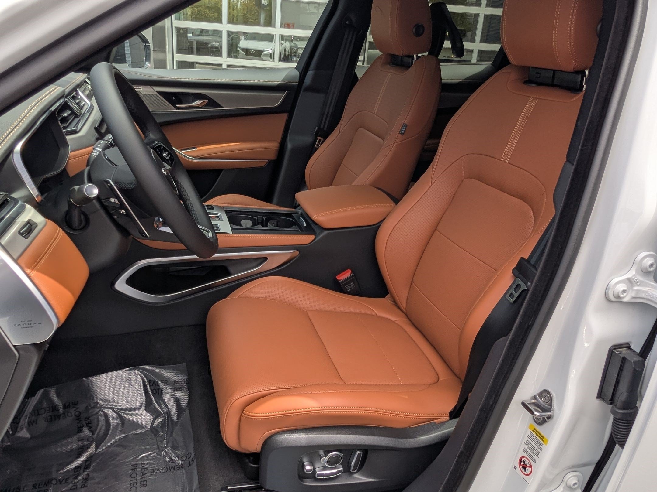 2026 Jaguar F-Pace R-Dynamic S - Photo 24