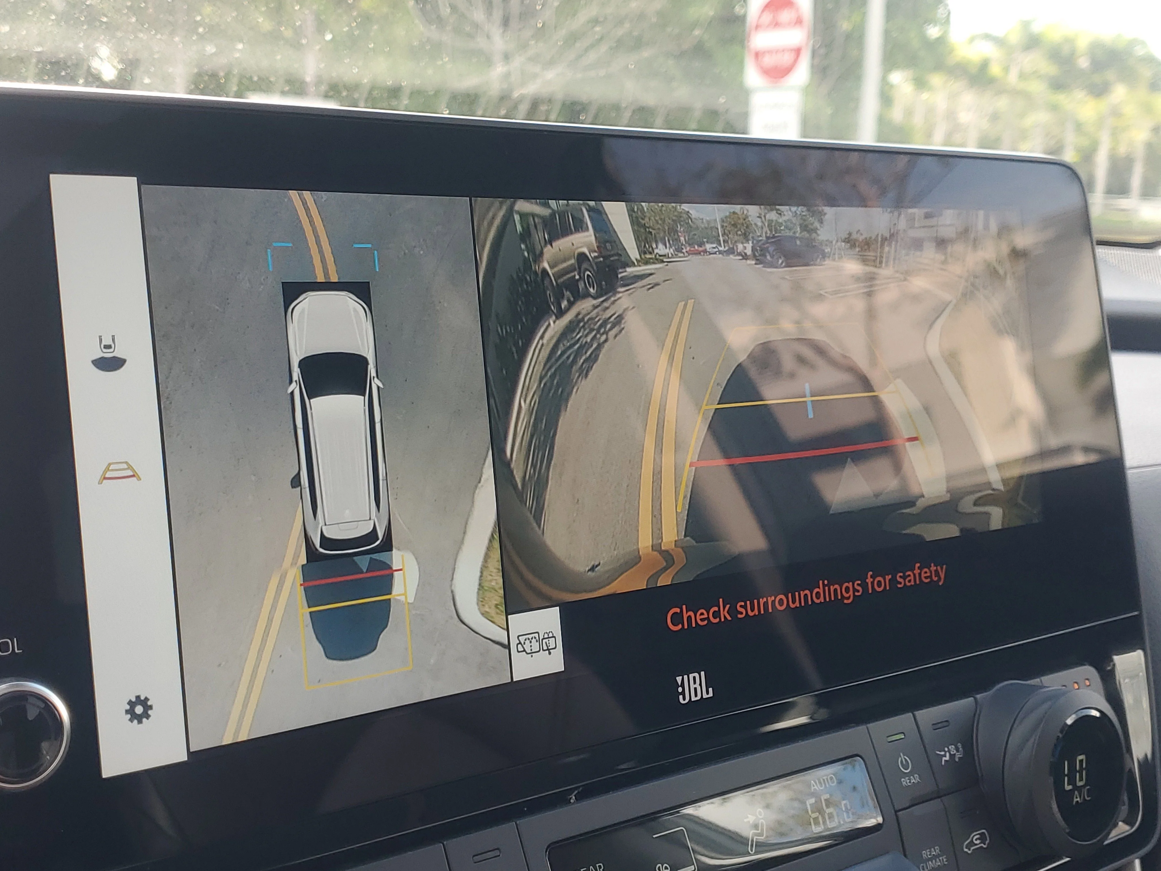 Used 2024 Cloud Toyota Platinum image 29