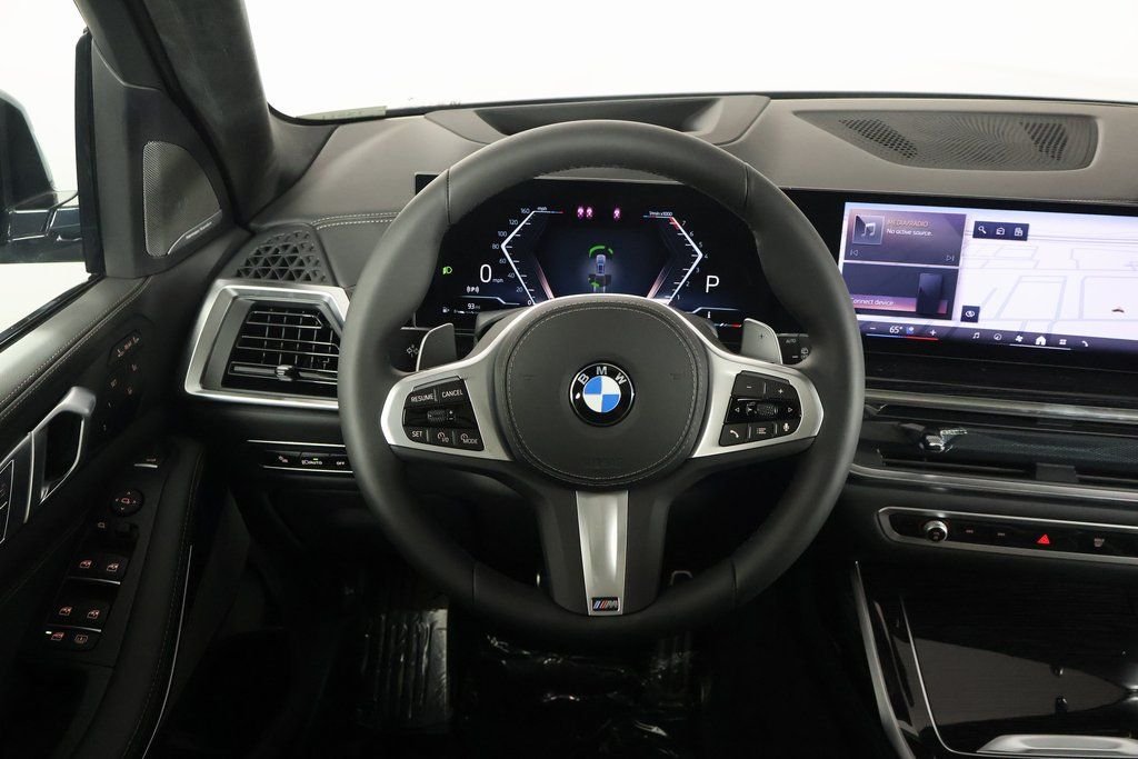 New 2027 Brooklyn Grey Metallic BMW xDrive40i image 3