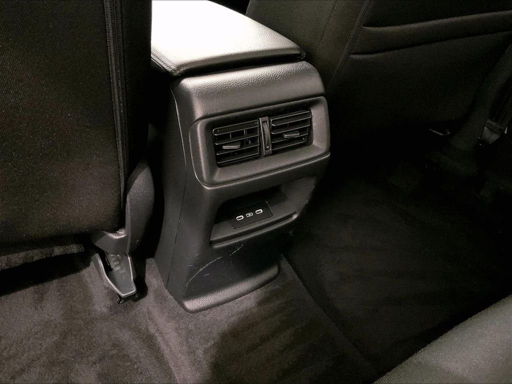 Used 2024 Platinum White Honda EX image 28