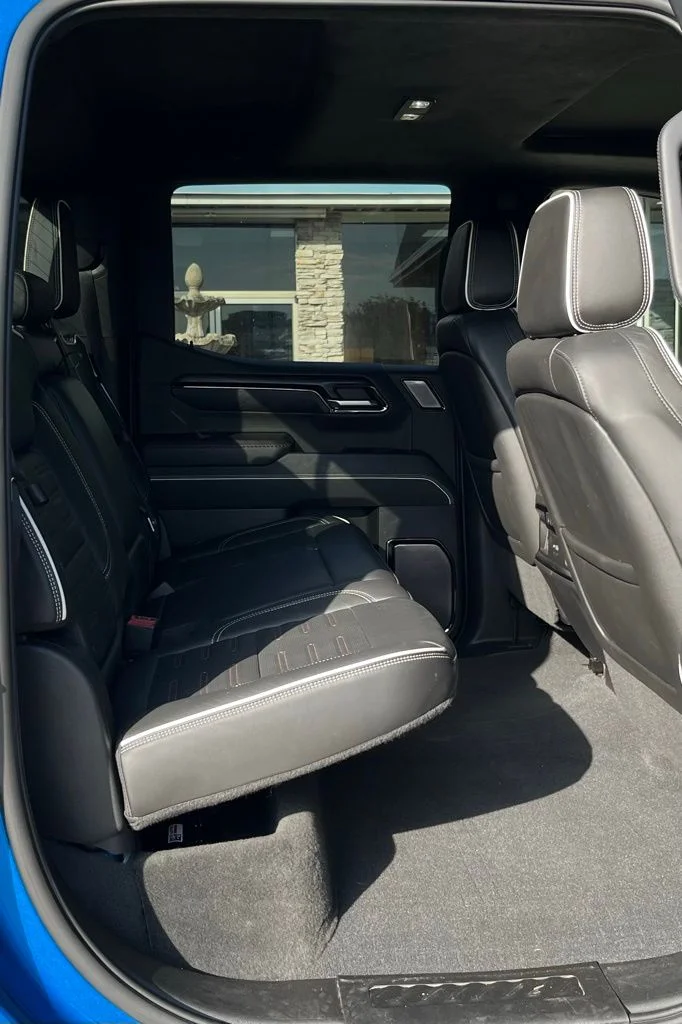 Used 2023 Blue GMC AT4X image 26