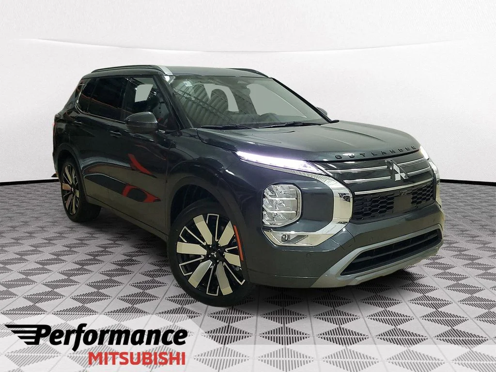 New 2026 Gray Mitsubishi SEL image 1
