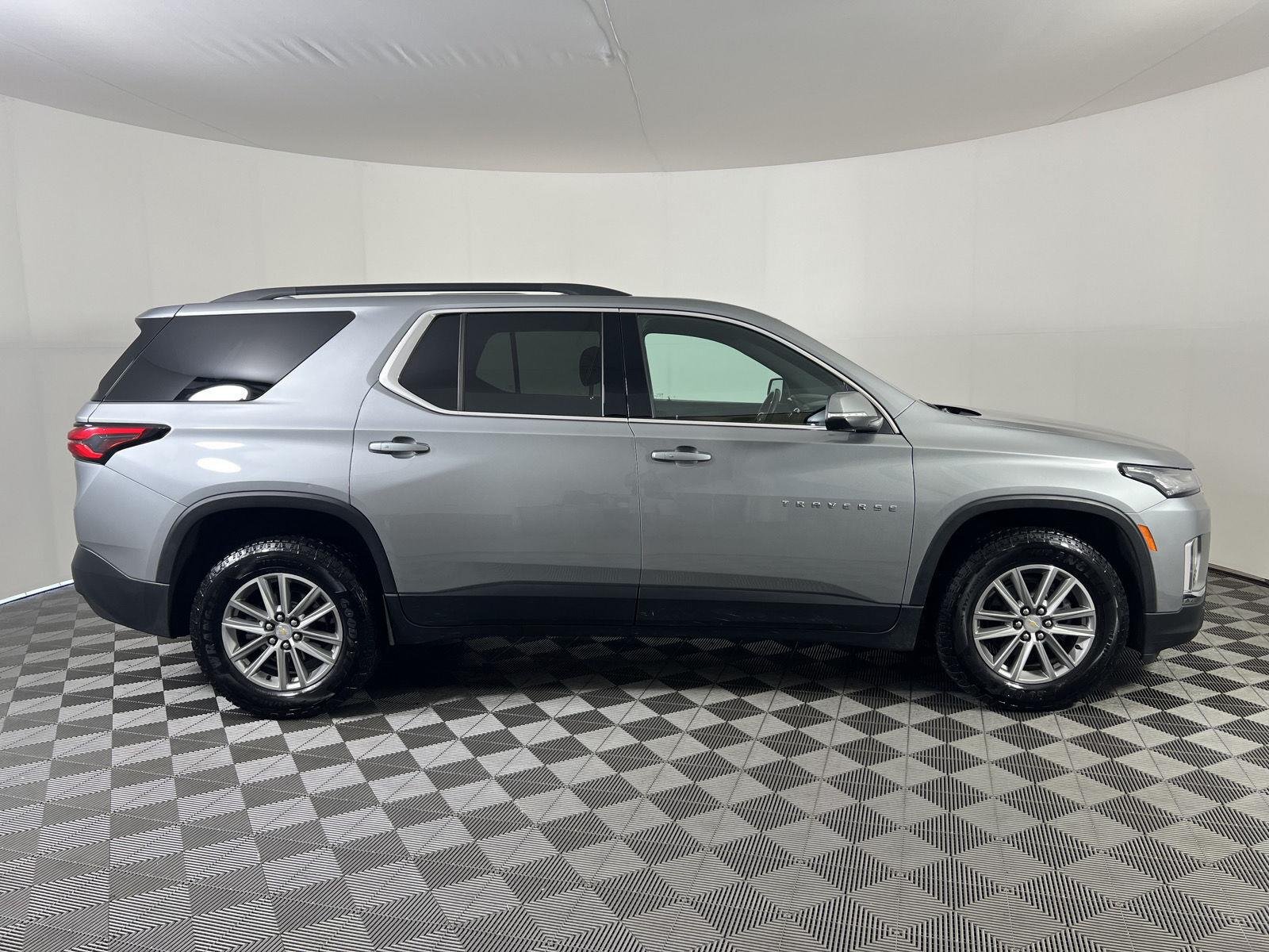 Used 2023 Sterling Gray Metallic Chevrolet LT Cloth image 26