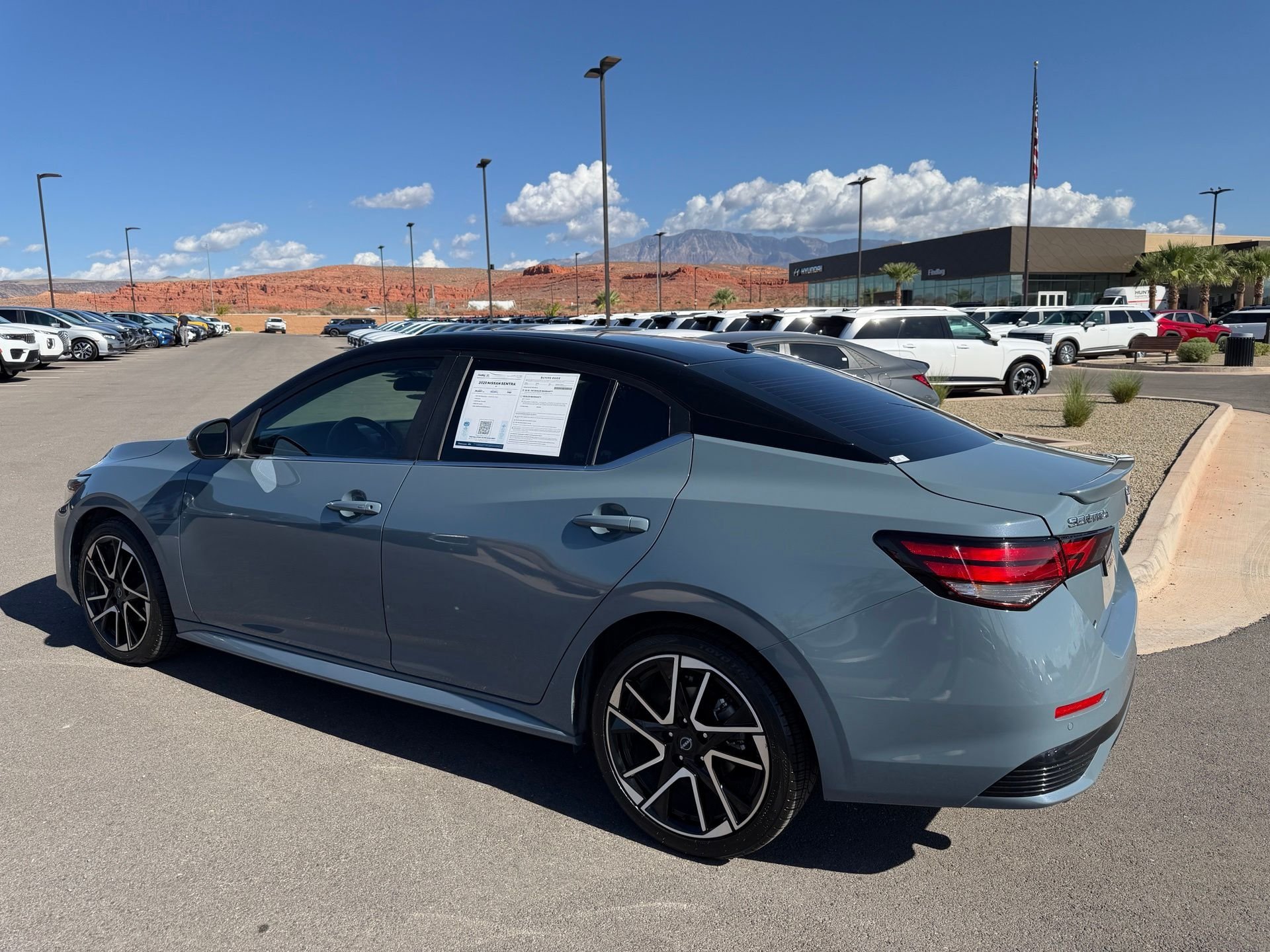 Used 2025 Gray Nissan SR image 10