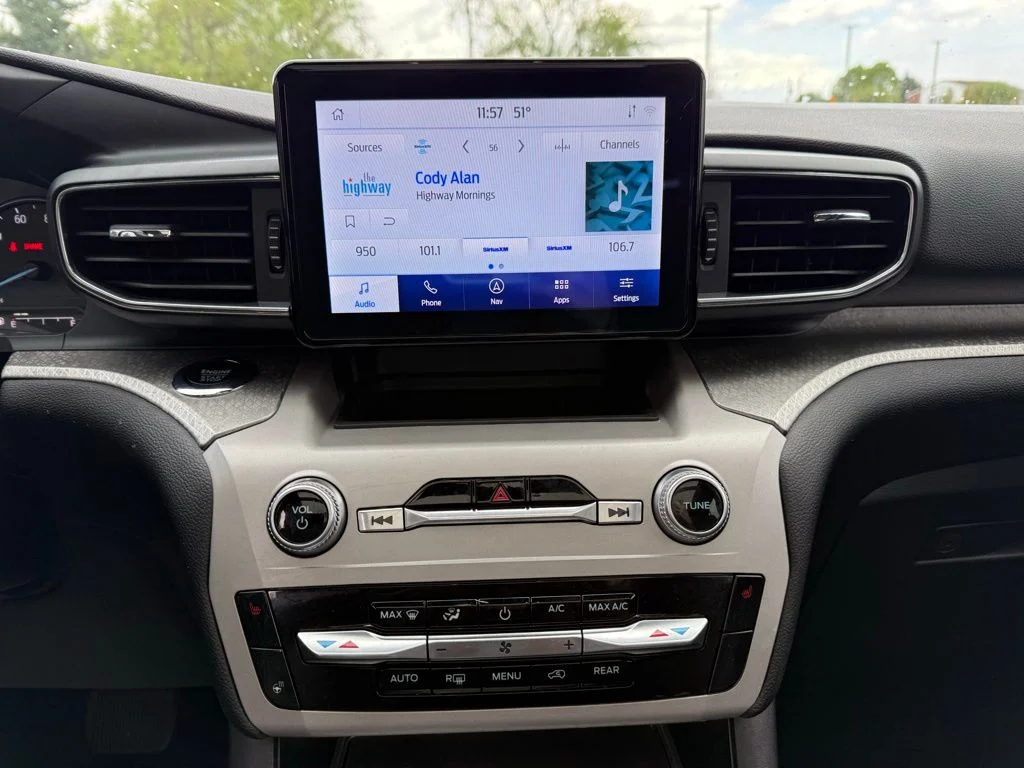 Used 2023 Green Ford Timberline image 17