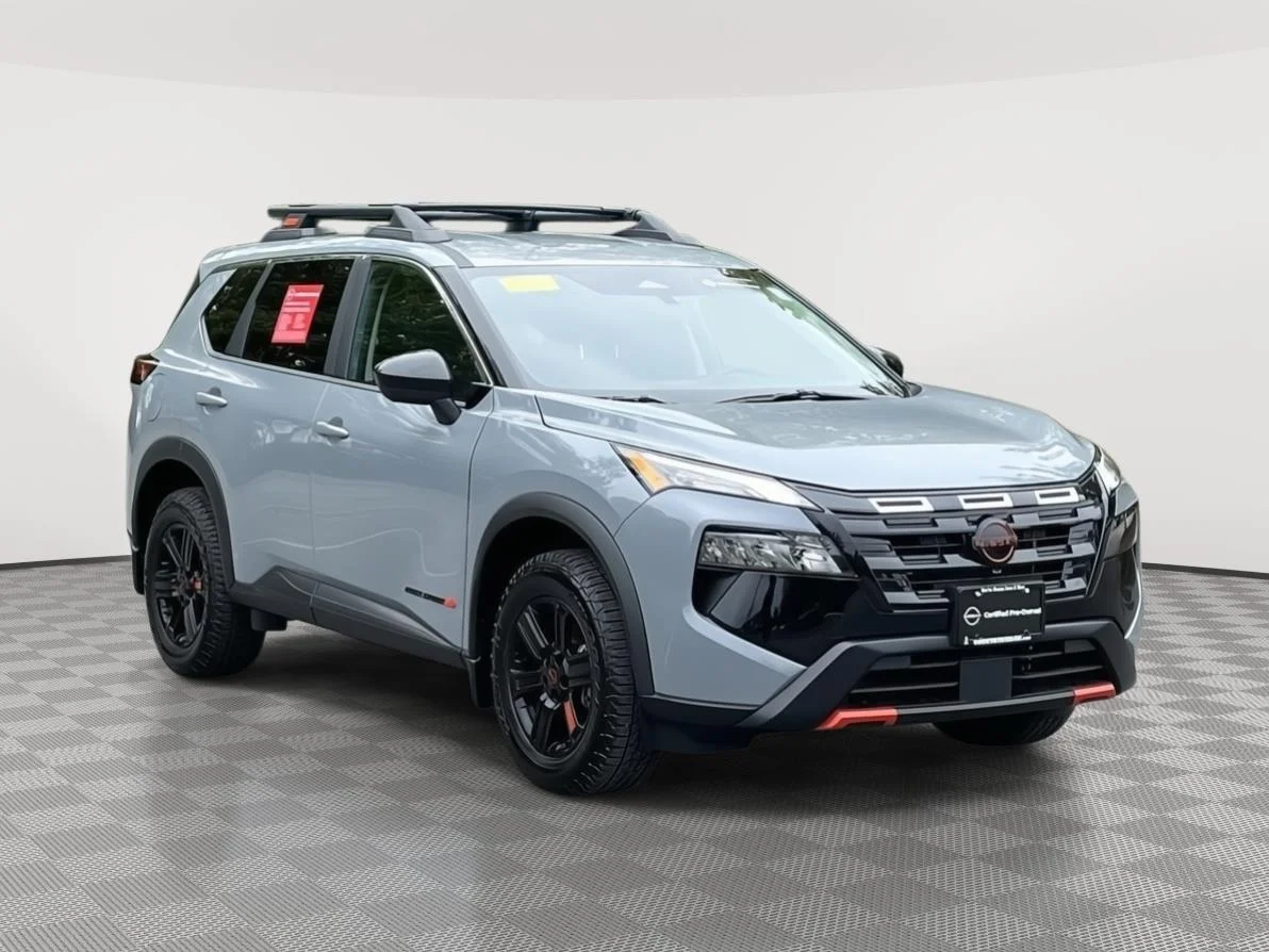 Used 2025 Boulder Gray Pearl Nissan Rock Creek image 3