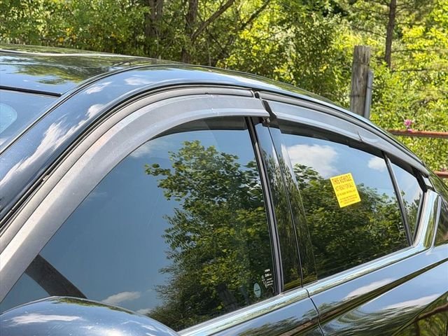Used 2019 Black Nissan 2.5 SV image 9