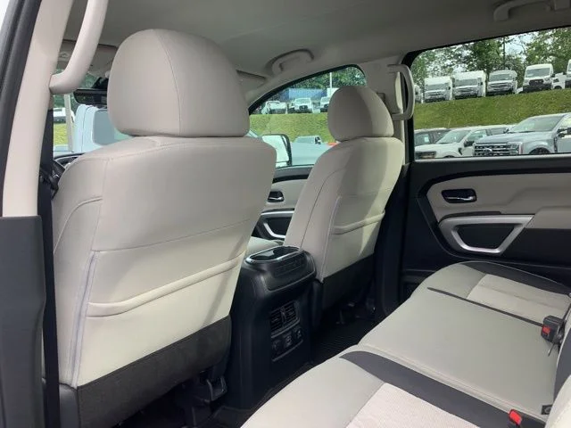 Used 2024 Glacier White Nissan SV image 18