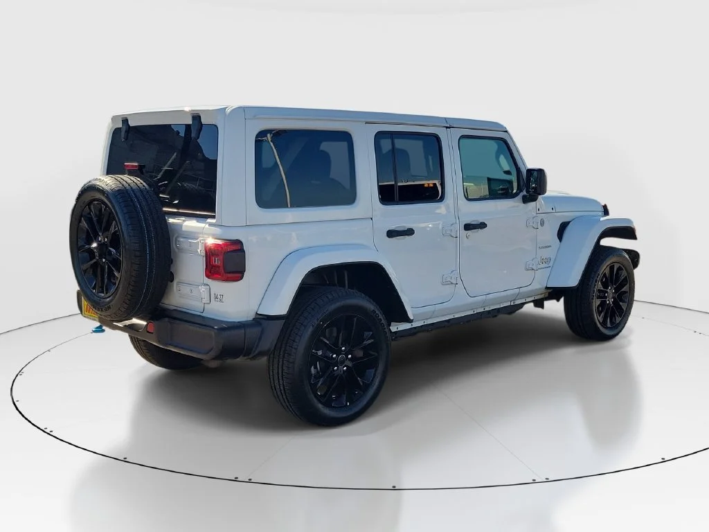Certified Used 2024 White Jeep Sahara 4xe image 6
