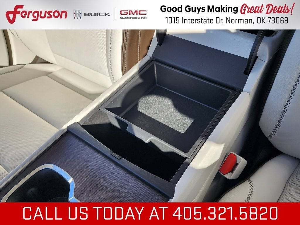 2026 GMC Acadia Denali - Photo 37