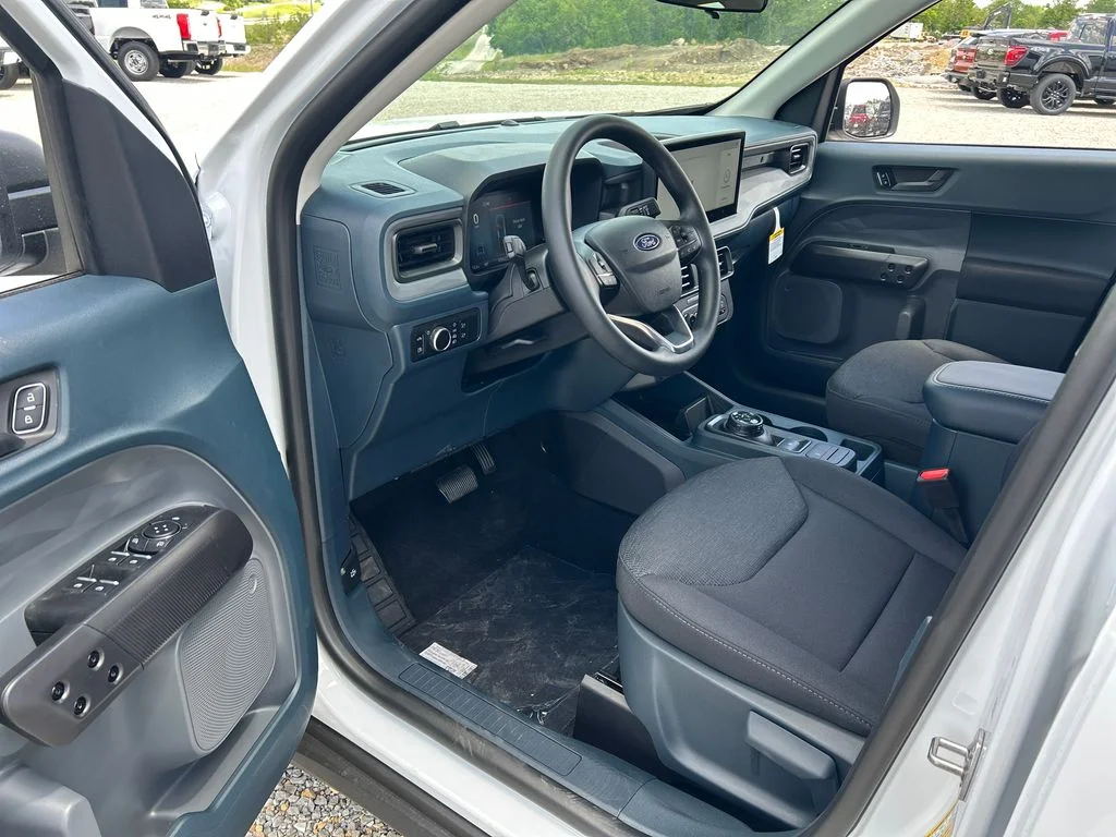 New 2026 Oxford White Ford XL image 13