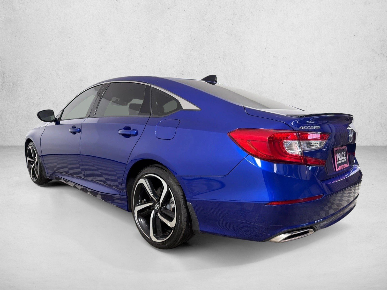 Used 2022  Honda Sport image 5