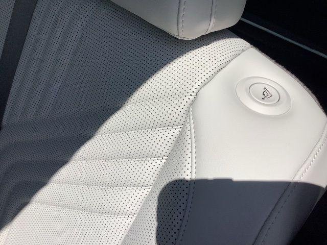New 2026 White Pearl Hyundai SEL Premium image 12