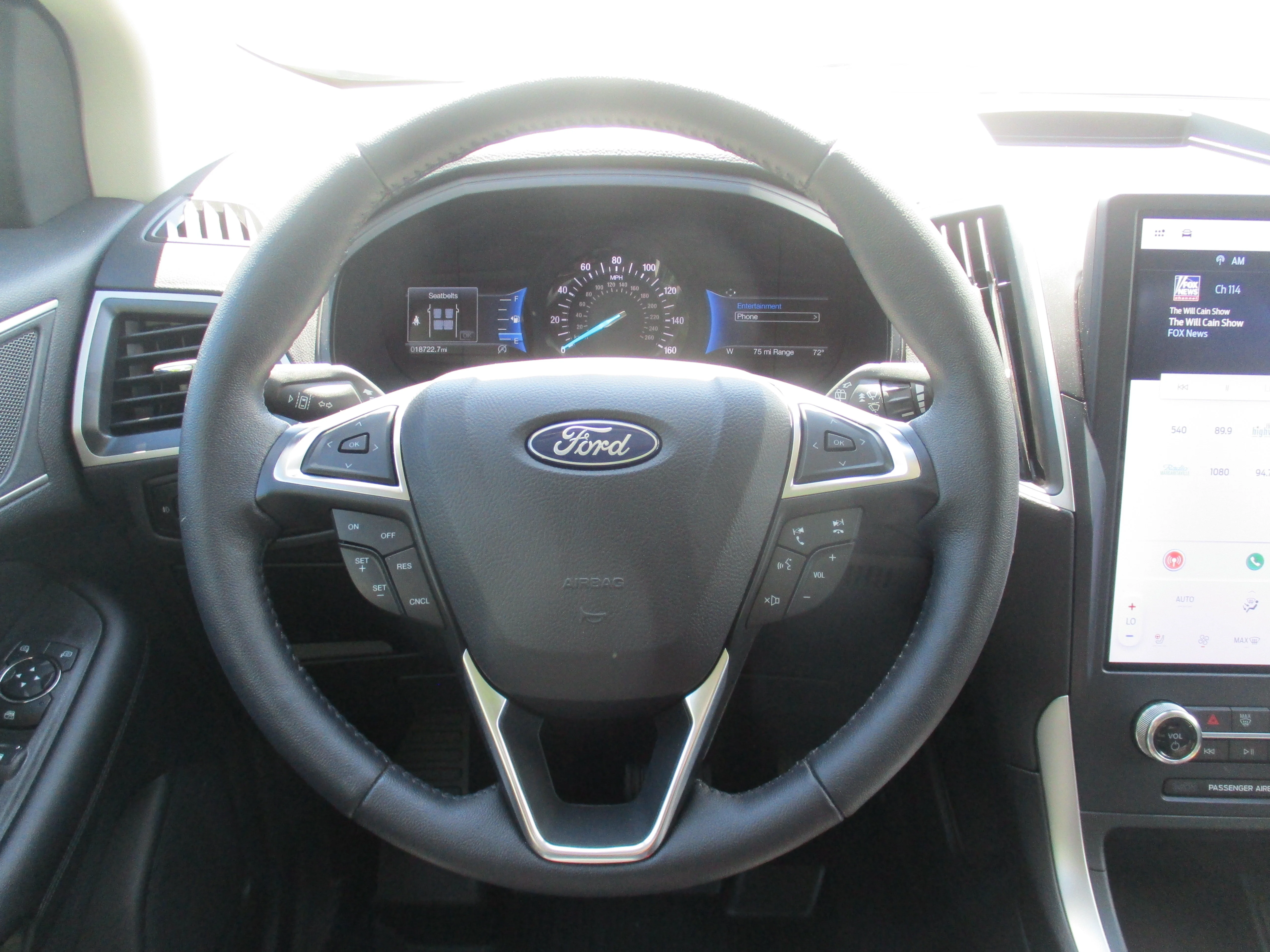 Used 2023 Star White Metallic Tri-Coat Ford SEL image 8