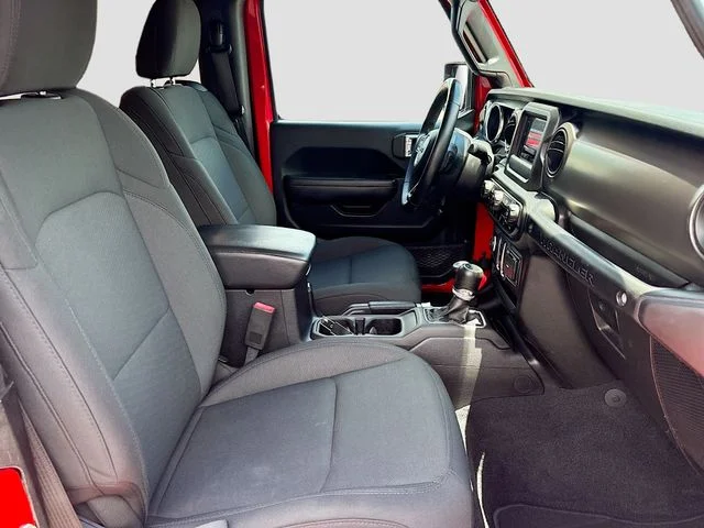 Used 2020 Red Jeep Sport S image 24