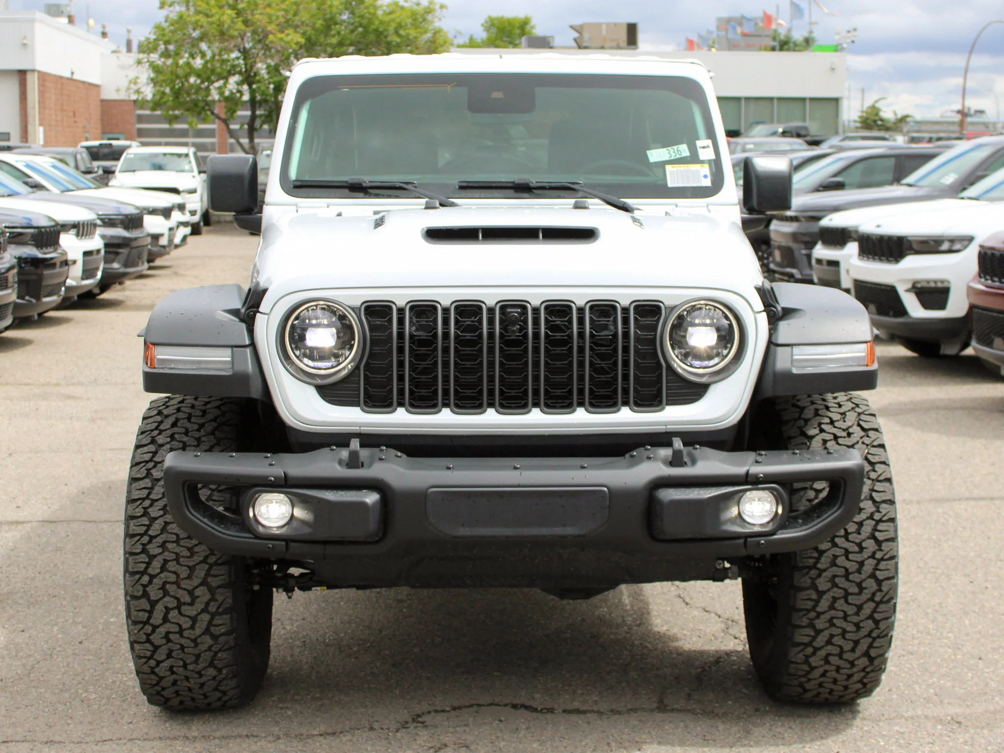 New 2026 White Jeep Moab 392* image 7