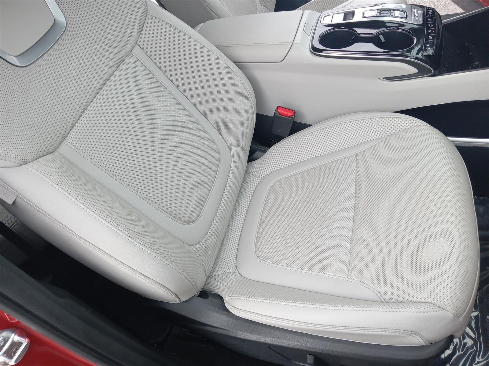 Used 2023 Red Hyundai Limited image 12