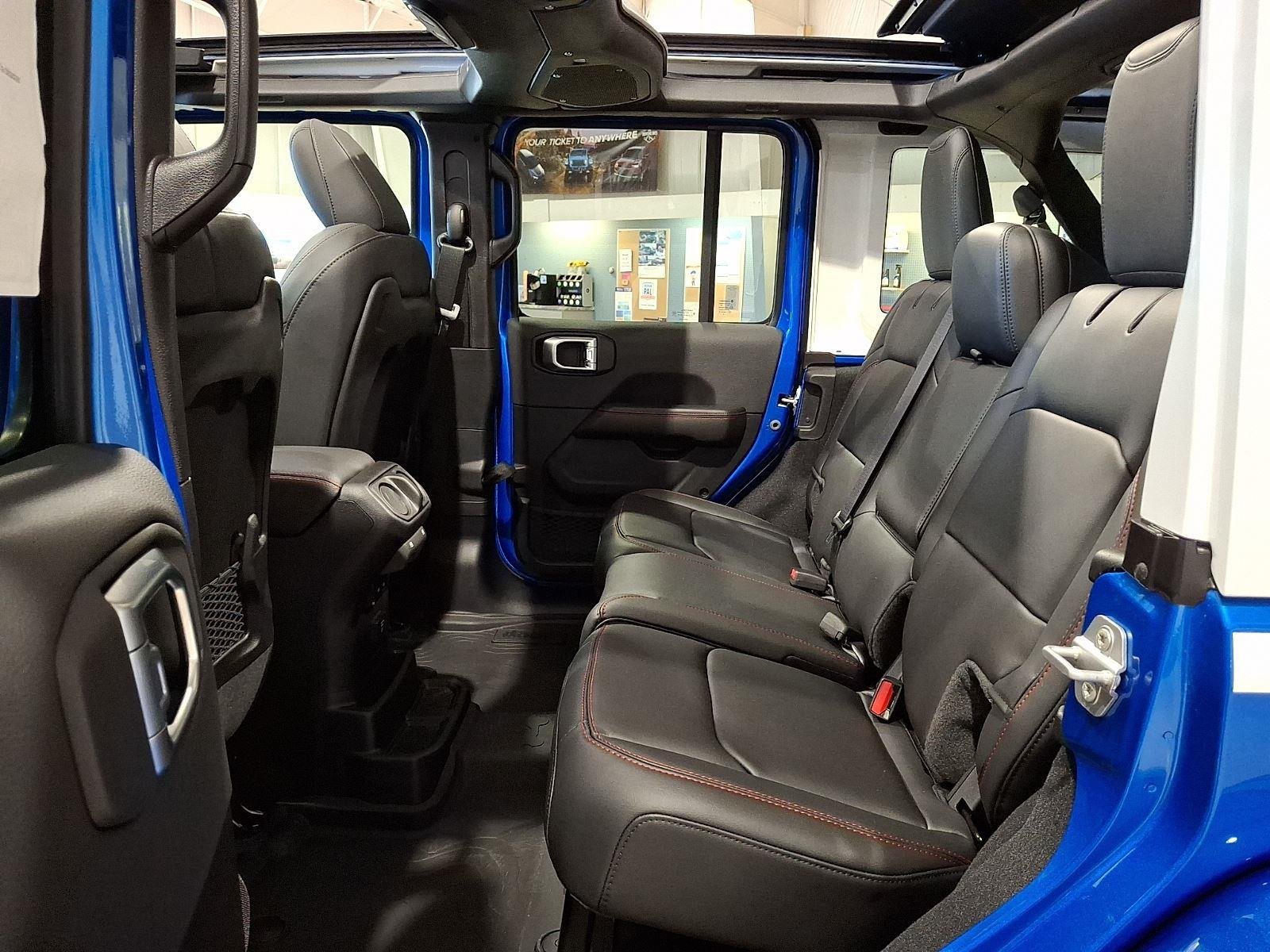 New 2026 Hydro Blue Pearl-Coat Exterior Paint Jeep Rubicon X image 7