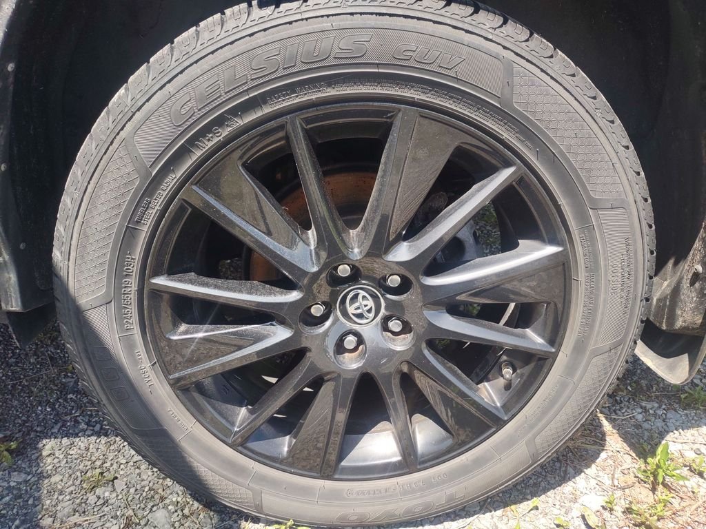 Used 2019 Black Toyota SE image 10