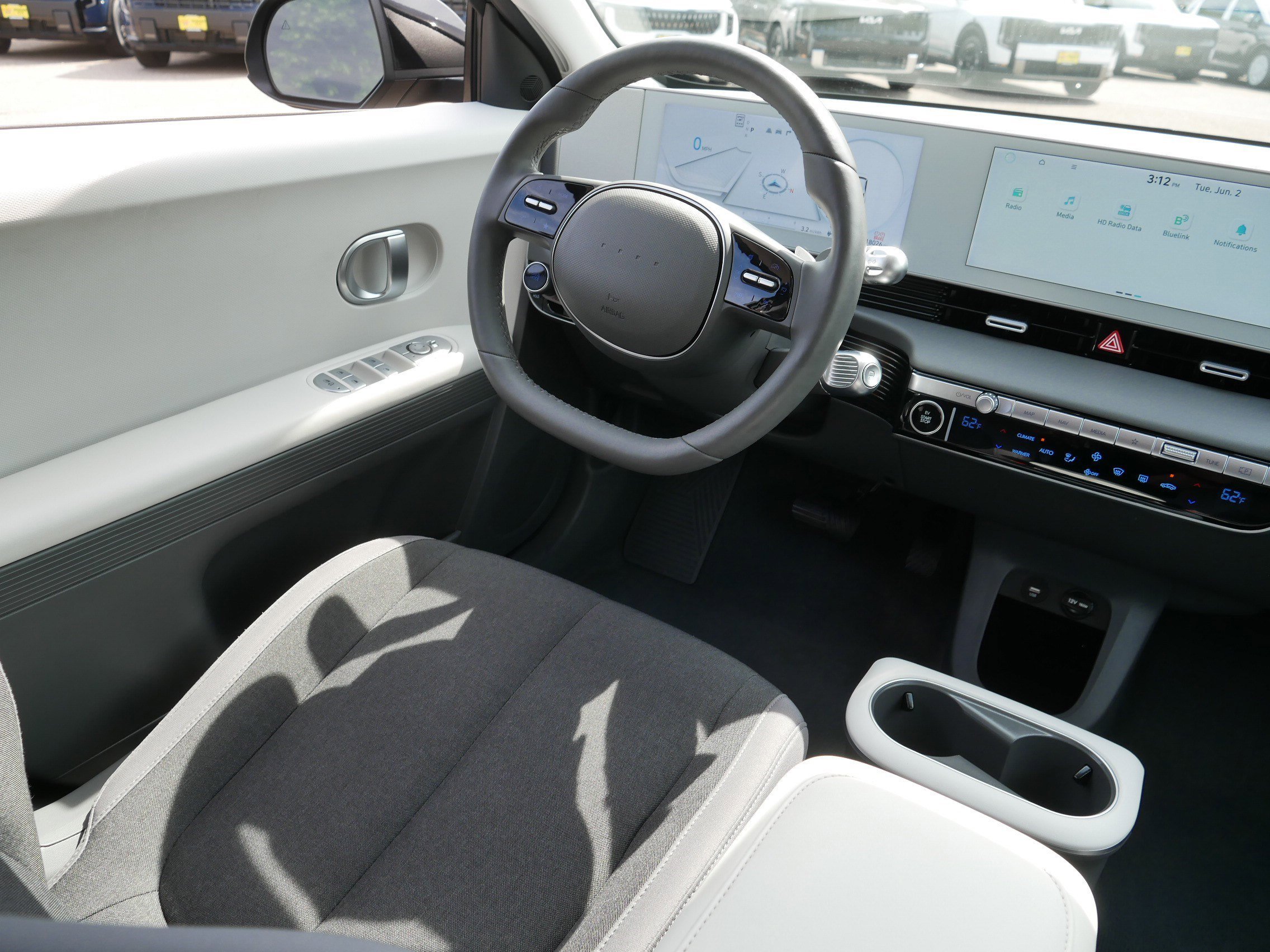 Used 2024 Abyss Black Hyundai SEL image 9