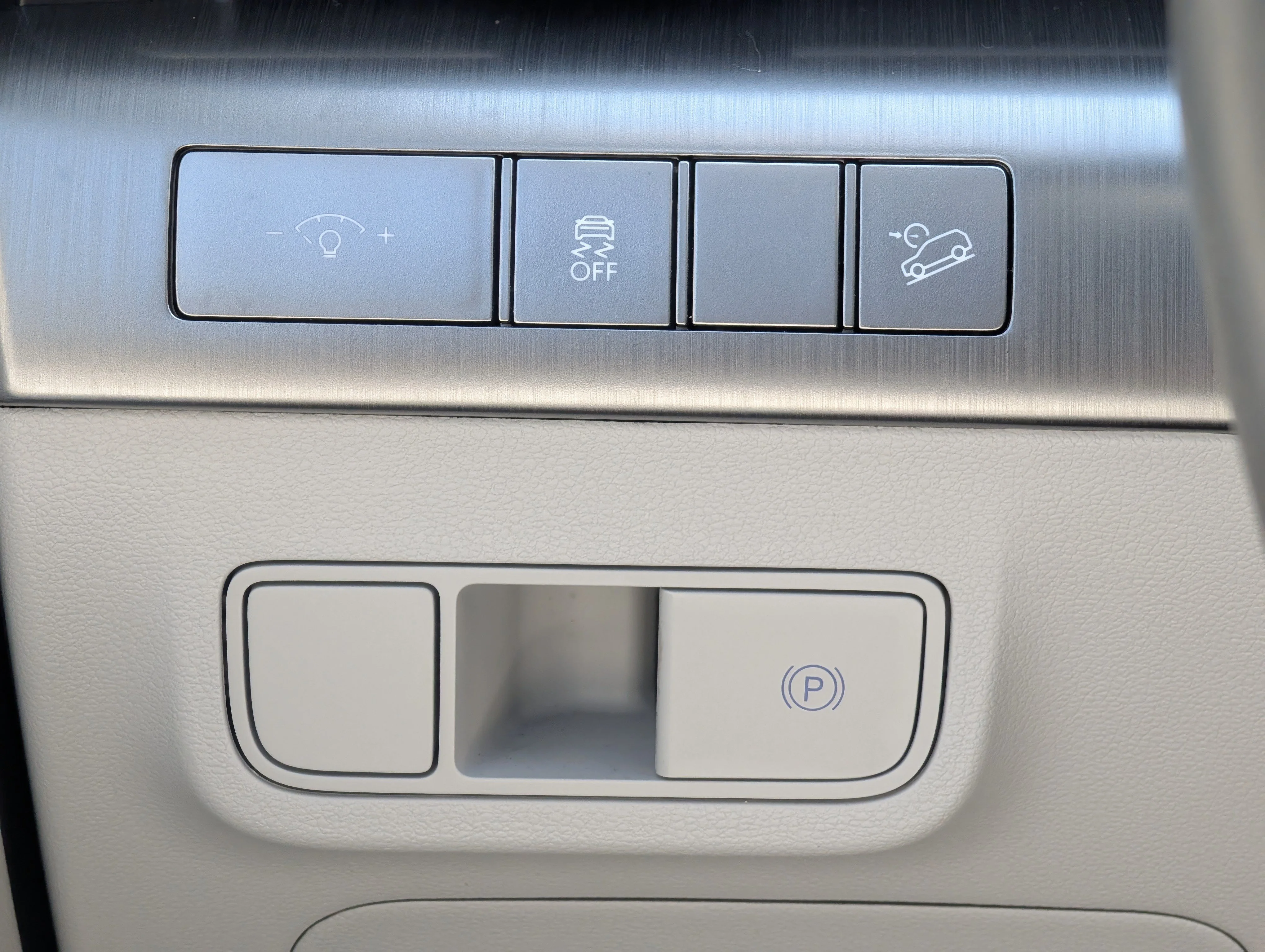 Used 2025 Mirage Green Hyundai SEL image 26