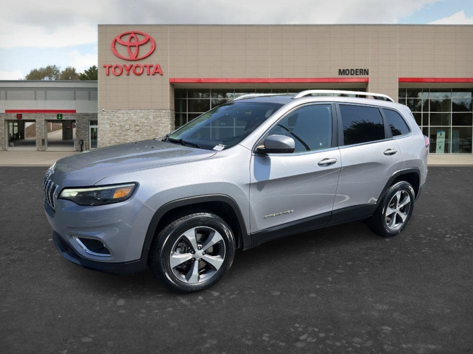 Used 2020 Billet Silver Metallic Clearcoat Jeep Limited image 1