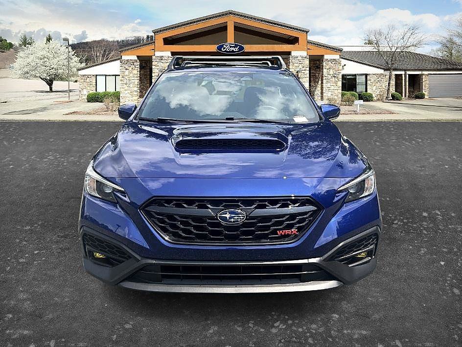 Used 2025 Sapphire Blue Pearl Subaru Premium image 3