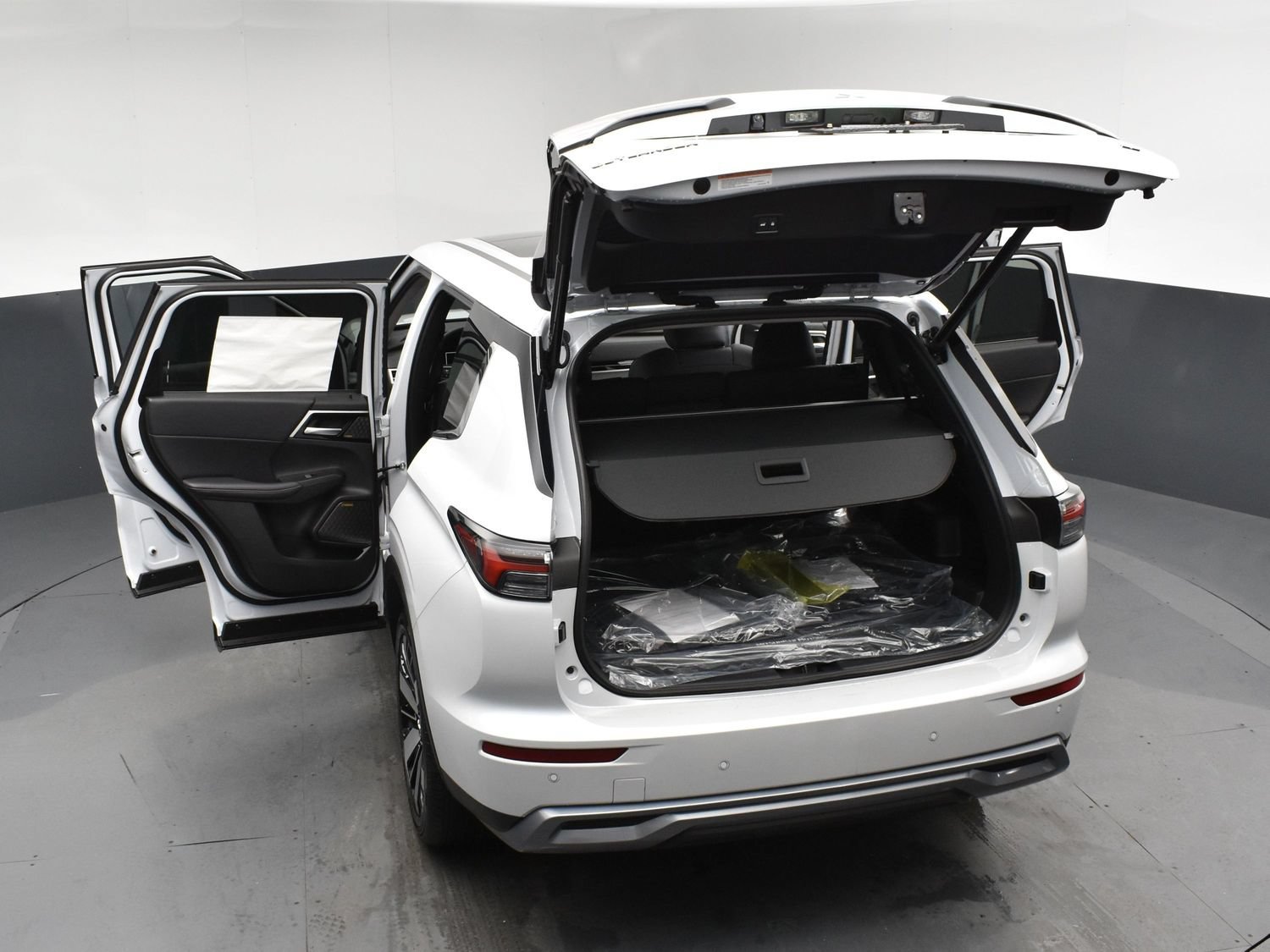 New 2026 White Mitsubishi SE 1.5T 2WD image 23