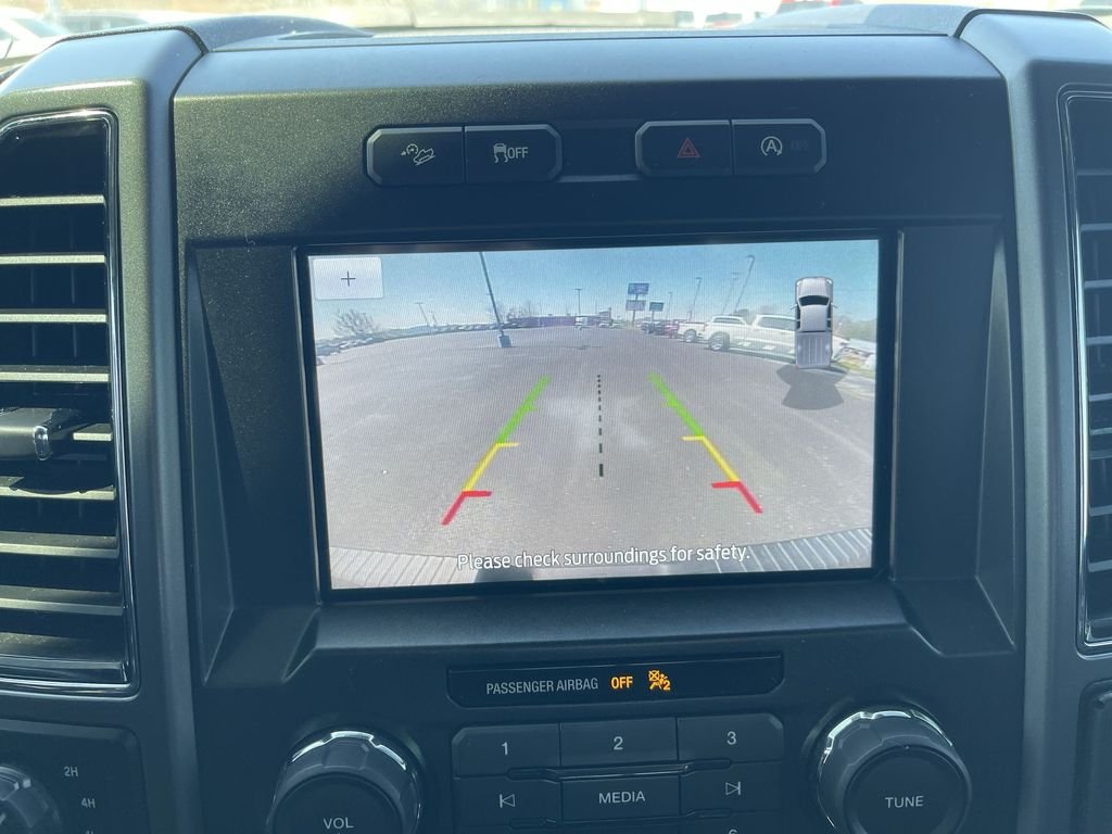 Used 2018 Gray Ford  image 17