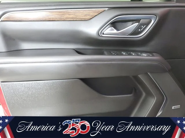 Used 2022 Red Chevrolet High Country image 19