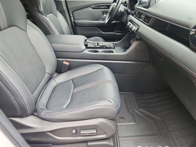 Used 2023 White Honda Touring image 28