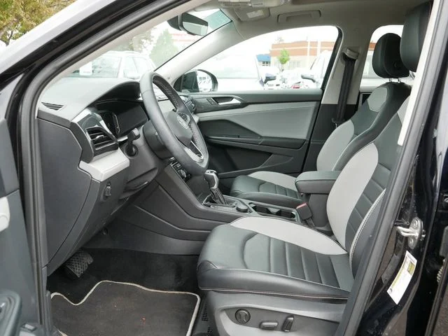 Certified Used 2023 Black Volkswagen 1.5T SEL image 13
