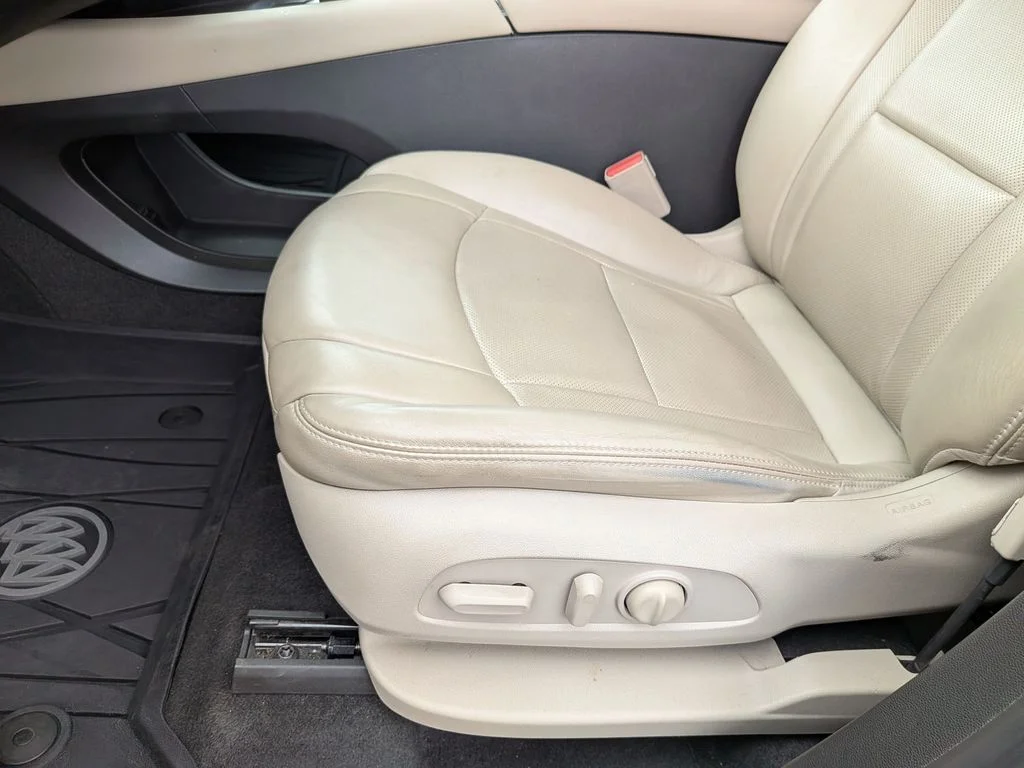 Used 2018 Gray Buick Essence image 12
