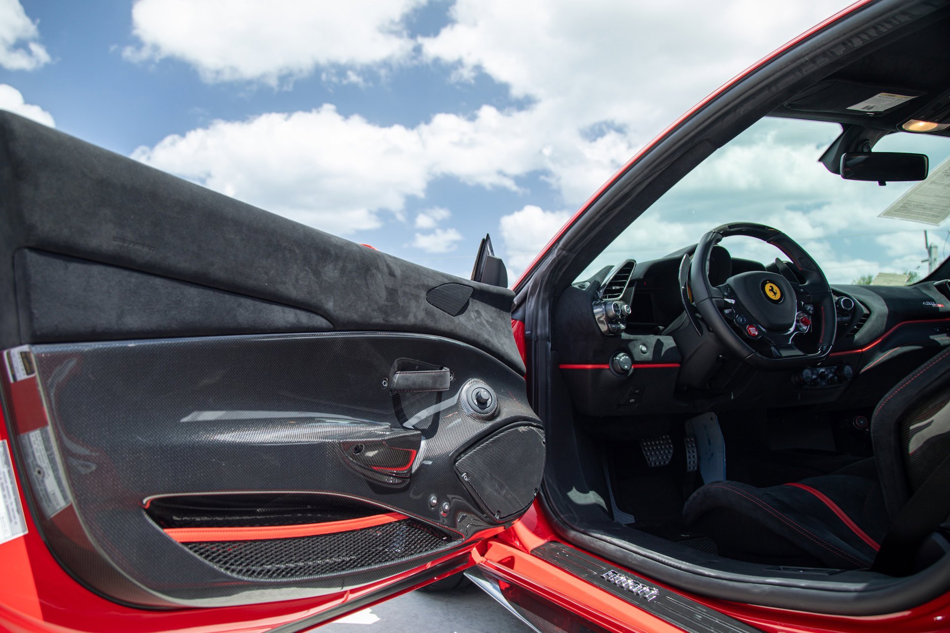 Certified Used 2020 Red Ferrari  image 26